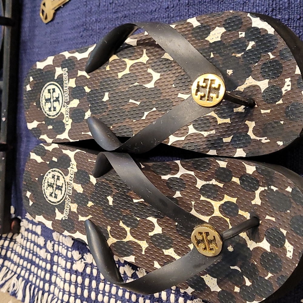 TORY BURCH